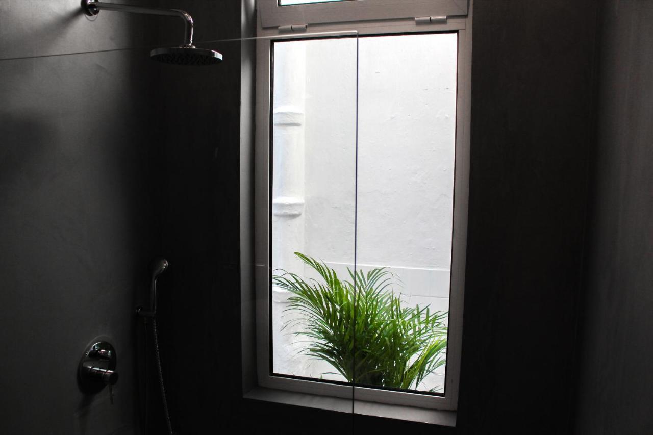 Atelier 3 Hostel Loule Bagian luar foto